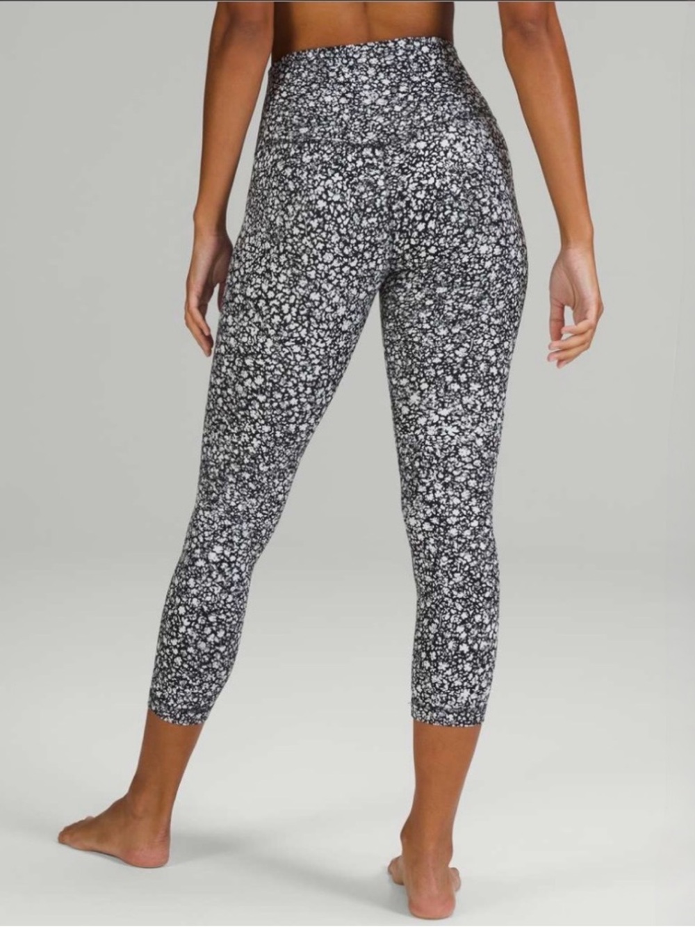 Lululemon Align Venture Floral Alpine White & Black Speckled High Rise Leggings